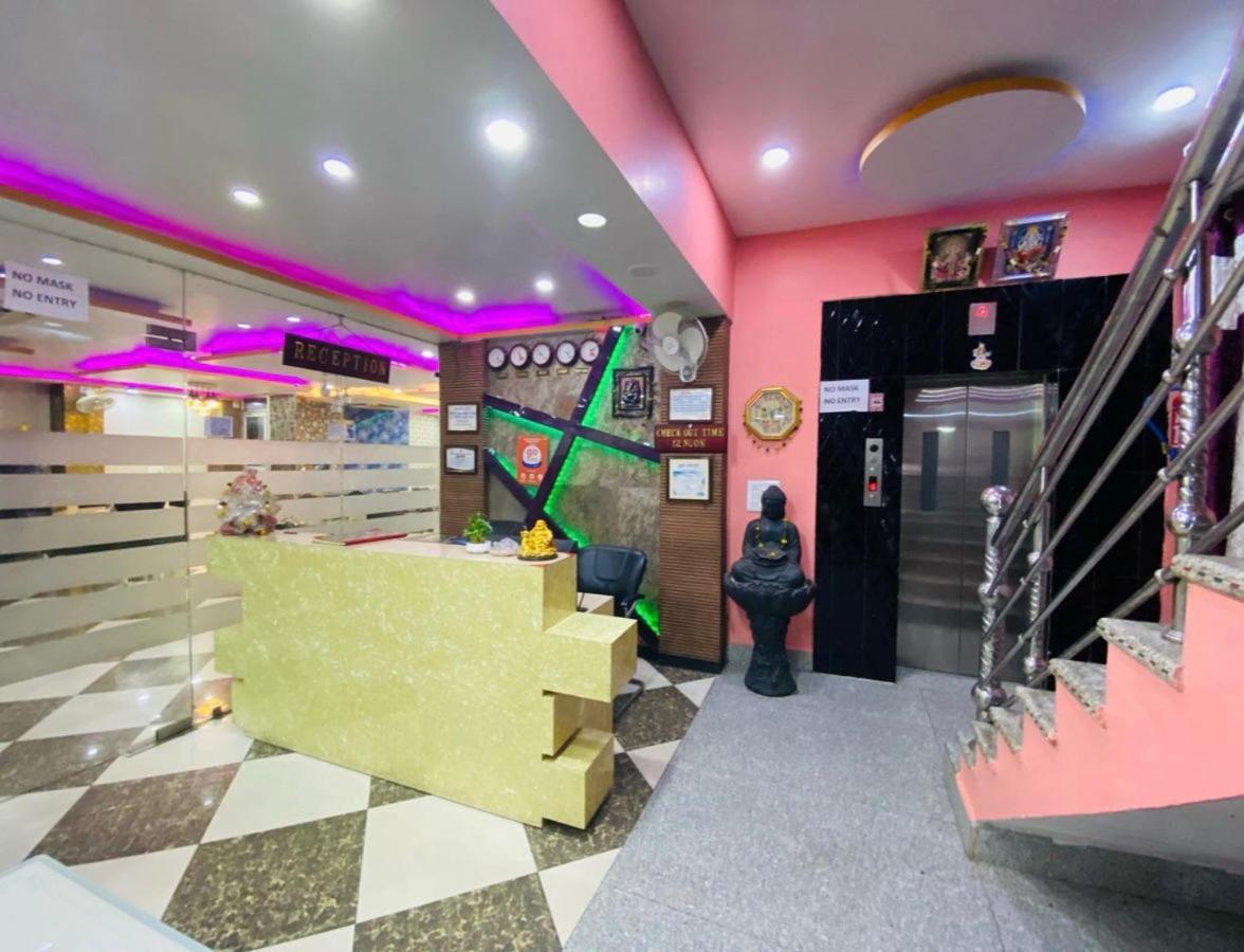 Отель Basant Vihar International Гая Экстерьер фото